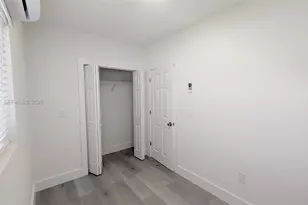 2071 NE 169th St, North Miami Beach, FL 33162 - Photo 32