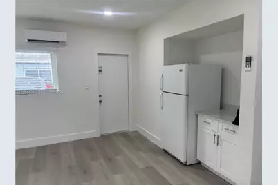 2071 NE 169th St, North Miami Beach, FL 33162 - Photo 6