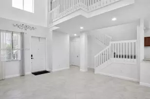 728 SE 2nd St, Pompano Beach, FL 33060 - Photo 2