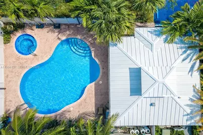 728 SE 2nd St, Pompano Beach, FL 33060 - Photo 20