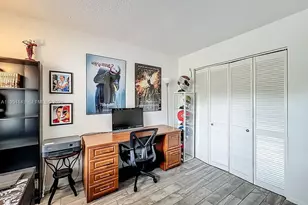 10401 W Broward Blvd, Plantation, FL 33324 - Photo 30