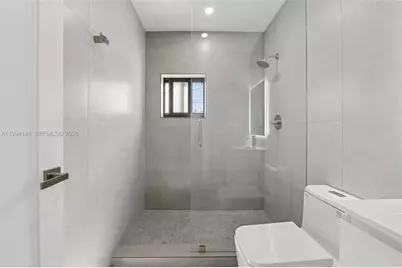 5152 SW 6th St, Miami, FL 33134 - Photo 32