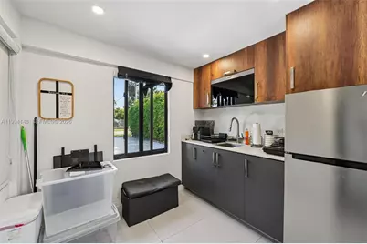 5152 SW 6th St, Miami, FL 33134 - Photo 6