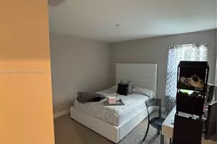 9173 Warm Spgs Cir, Other City - In The State Of Florida, FL 34219 - Photo 40