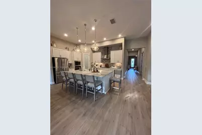 9173 Warm Springs Cir, Parrish, FL 34219 - Photo 2