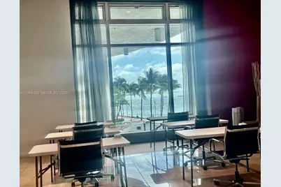 300 S Biscayne Blvd #T-2012, Miami, FL 33131 - Photo 30