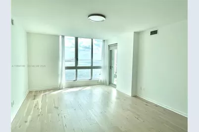 300 S Biscayne Blvd #T-2012, Miami, FL 33131 - Photo 8
