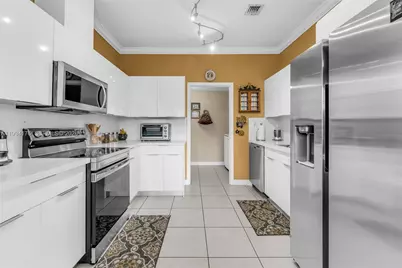 6502 SW 157th Ct, Miami, FL 33193 - Photo 8