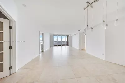 848 Brickell Key Dr #2702, Miami, FL 33131 - Photo 12