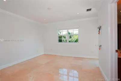 592 Fernwood Rd #B, Key Biscayne, FL 33149 - Photo 12