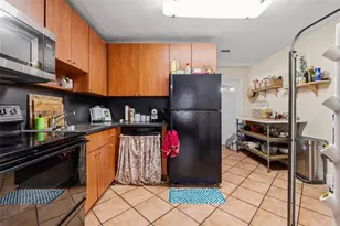 3147 McDonald St, Miami, FL 33133 - Photo 10