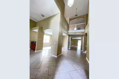 19183 N Hibiscus St #19183, Weston, FL 33332 - Photo 6