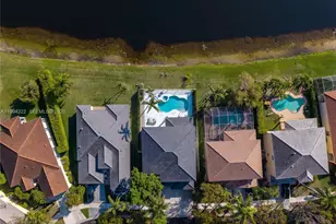 910 Sunflower Cir, Weston, FL 33327 - Photo 48