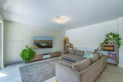 910 Sunflower Cir, Weston, FL 33327 - Photo 16