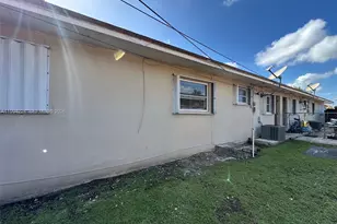 11346 SW 2nd St, Sweetwater, FL 33174 - Photo 10
