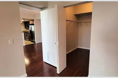 36 NW 6th Ave #805, Miami, FL 33128 - Photo 12