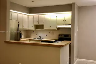 9753 W McNab Rd, Tamarac, FL 33321 - Photo 4