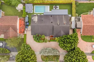 2385 SW 131st Pl, Miami, FL 33175 - Photo 36