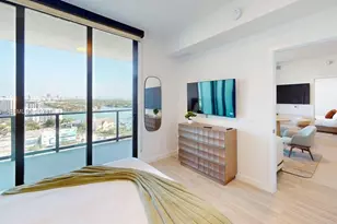 580 72nd St, Miami Beach, FL 33141 - Photo 10