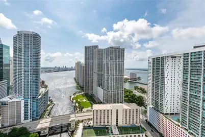 31 SE 5th St #3914, Miami, FL 33131 - Photo 38