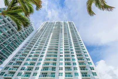 31 SE 5th St #3914, Miami, FL 33131 - Photo 4