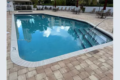 17801 N Bay Rd #203, Sunny Isles Beach, FL 33160 - Photo 12