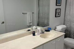 17801 N Bay Rd, Sunny Isles Beach, FL 33160 - Photo 8