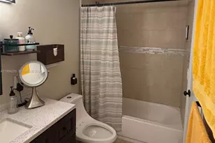 3640 NW 9th St, Miami, FL 33125 - Photo 10