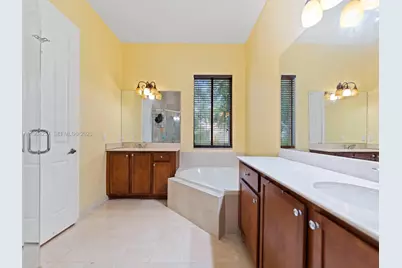 19385 SW 79th Ct, Cutler Bay, FL 33157 - Photo 22