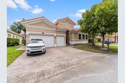 19385 SW 79th Ct, Cutler Bay, FL 33157 - Photo 2