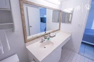 [Address not provided], Sunny Isles Beach, FL 33160 - Photo 4