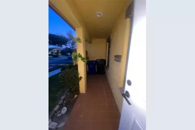 2627 NW 47th Ter #206, Lauderdale Lakes, FL 33313 - Photo 14