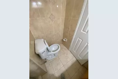 2627 NW 47th Ter #206, Lauderdale Lakes, FL 33313 - Photo 4