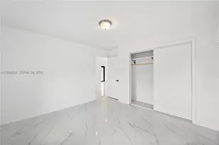 5635 Pierce St, Hollywood, FL 33021 - Photo 6