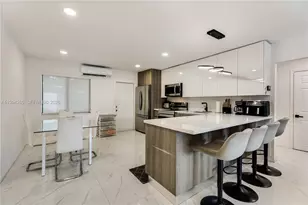 5635 Pierce St, Hollywood, FL 33021 - Photo 10