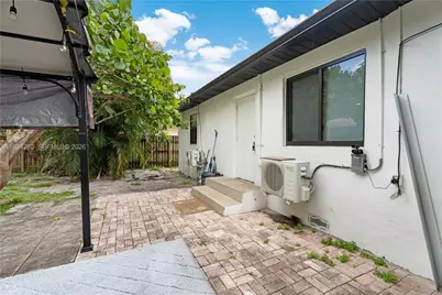 5635 Pierce St, Hollywood, FL 33021 - Photo 26