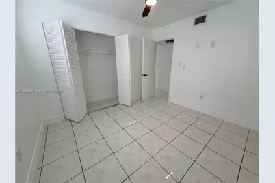 2565 W 56th St #101, Hialeah, FL 33016 - Photo 8