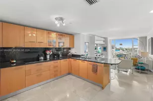 6801 Collins Ave, Miami Beach, FL 33141 - Photo 2
