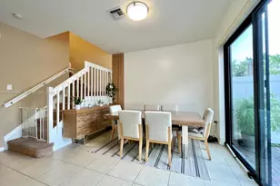 649 NE 191st St, Miami, FL 33179 - Photo 10