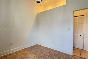 6702 NW 190th St, Hialeah, FL 33015 - Photo 26