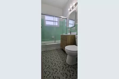 620 76th St #11, Miami Beach, FL 33141 - Photo 8