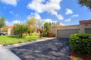 524 Village Lake Dr, Weston, FL 33326 - Photo 36