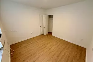 255 NW 32nd St, Miami, FL 33127 - Photo 10