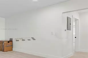 55 SW 13th St, Dania Beach, FL 33004 - Photo 10