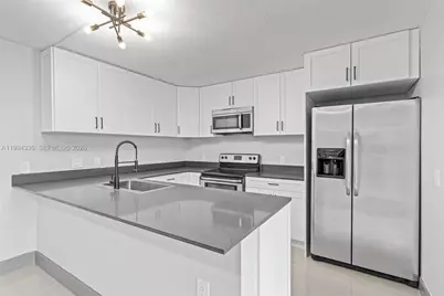 4843 NW 95th Ave, Sunrise, FL 33351 - Photo 14