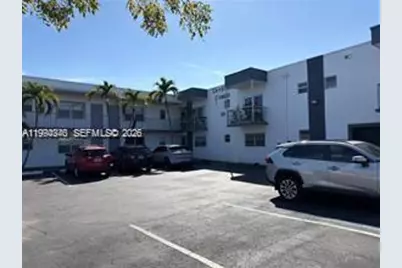 30 SE 4th Ave #109, Hallandale Beach, FL 33009 - Photo 1