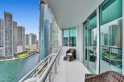 325 S Biscayne Blvd #2519, Miami, FL 33131 - Photo 1