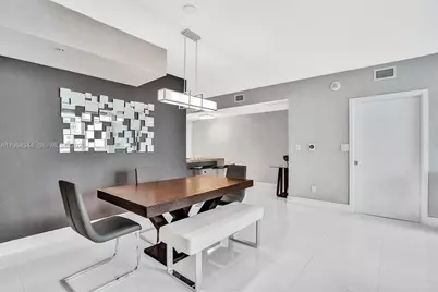 325 S Biscayne Blvd #2519, Miami, FL 33131 - Photo 20