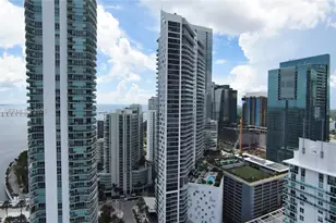 1300 Brickell Bay Dr, Miami, FL 33131 - Photo 2
