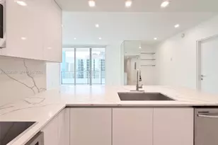 1300 Brickell Bay Dr, Miami, FL 33131 - Photo 1